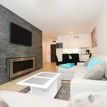Apartament Laguna Polanki Park - Basen Kryty Apartamento