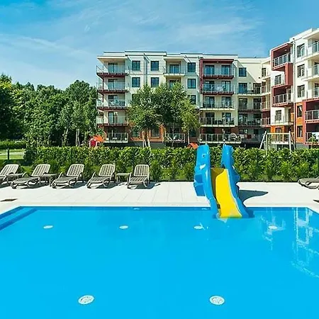 Apartament Laguna Polanki Park - Basen Kryty Апартаменты Колобжег